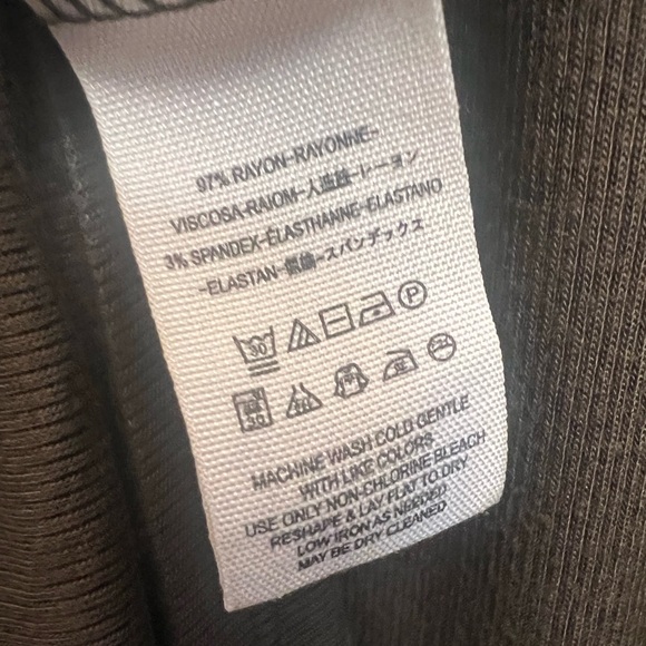 Free People Olive Long-Sleeve Scoop Neck Top - Picture 6 of 6